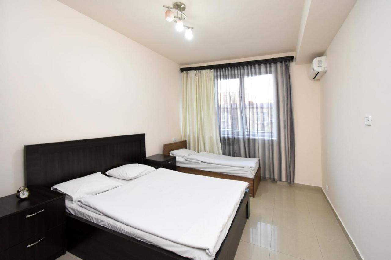 Mini Hotel Erivan Dış mekan fotoğraf
