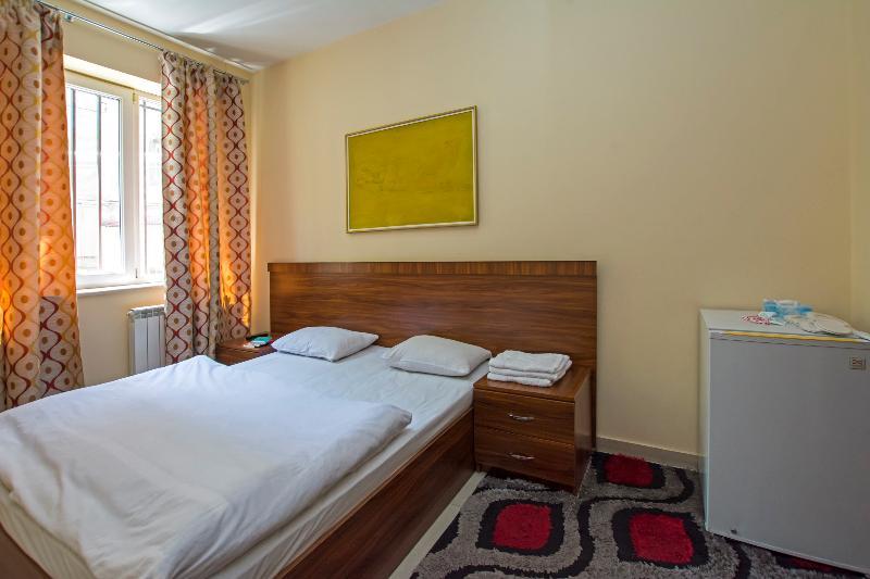 Mini Hotel Erivan Dış mekan fotoğraf