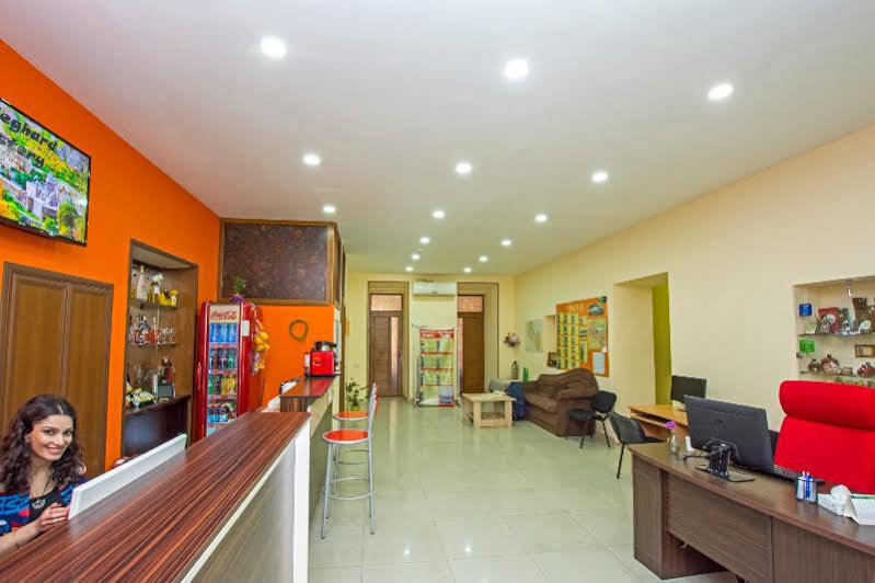 Mini Hotel Erivan Dış mekan fotoğraf